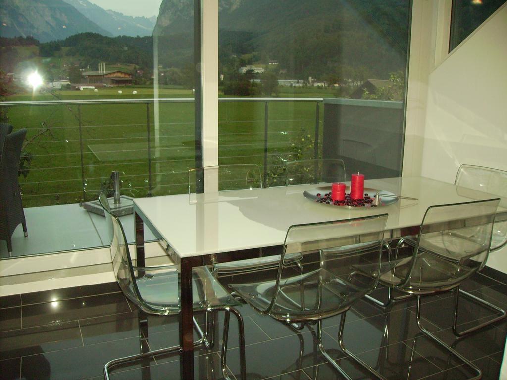 Mountain-Panorama Appartement Meiringen Buitenkant foto